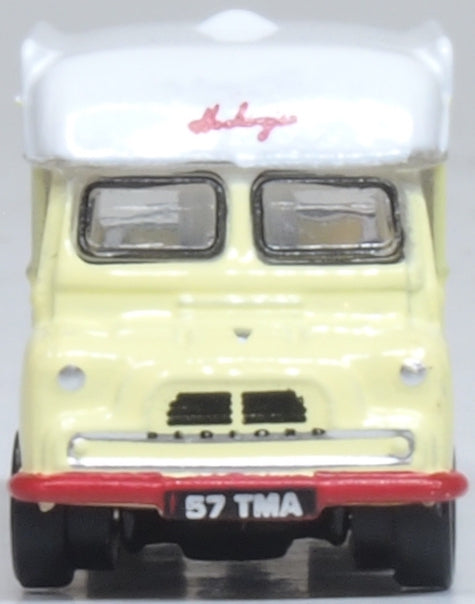 Model of the Bedford CA Ice Cream Van Hockings by Oxford at 1:148 scale.