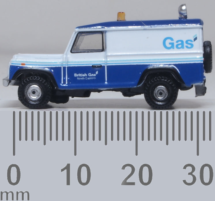 Oxford Diecast Land Rover Defender LWB British Gas 1:148