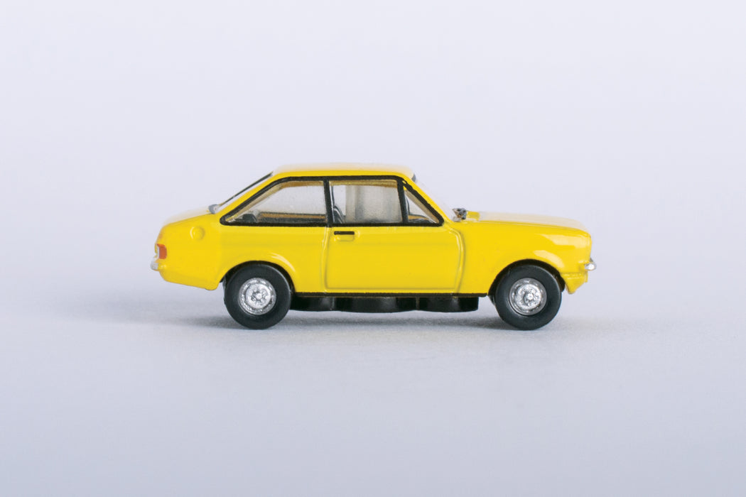 Oxford Diecast Ford Escort Mk2 Signal Yellow 1:148 Scale
