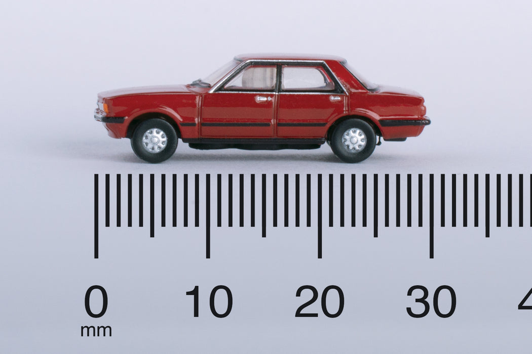 Model of the Ford Cortina Mk5 Cardinal Red by Oxford at 1:148 scale.