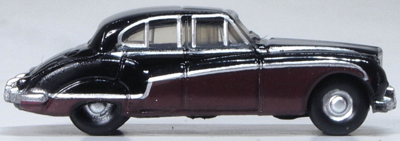 Oxford Diecast Black Imperial Maroon Jaguar Mk8/9 NJAG9004 Right