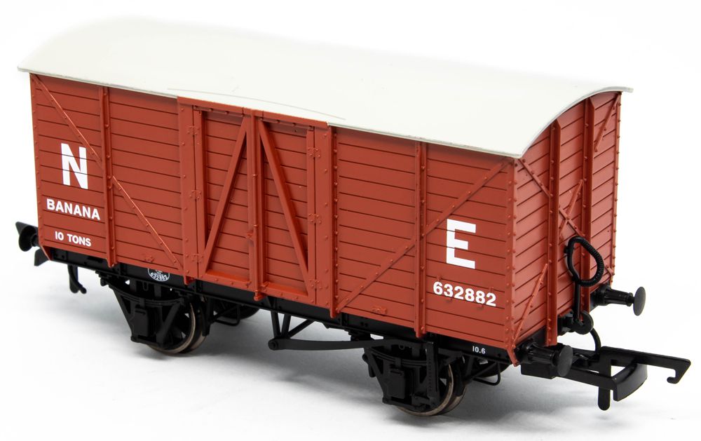 OR76J26001 Bundle with 3 Banana Vans