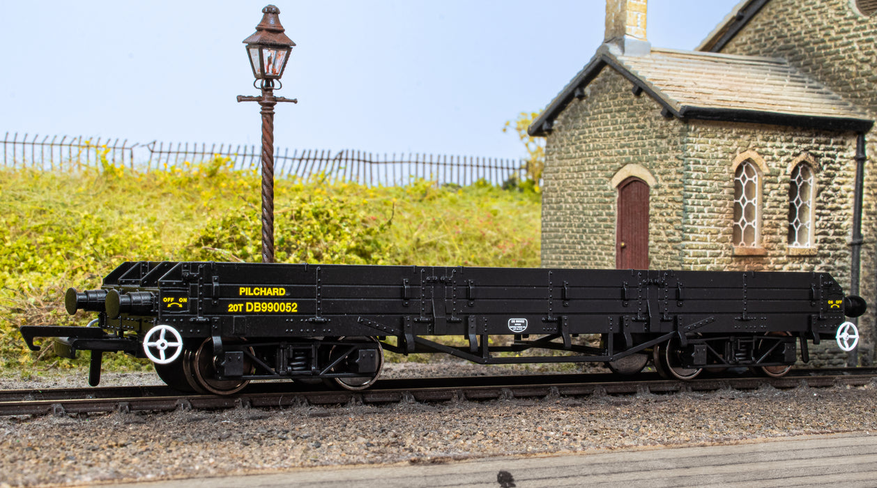 Oxford Rail Pilchard Wagon - BR Black DR990052 1:76
