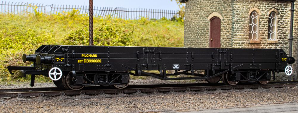 OR76J26002 Bundle with 3 x Banana Vans, 1 x 7 Plank Wagon and 2 x Pilchards