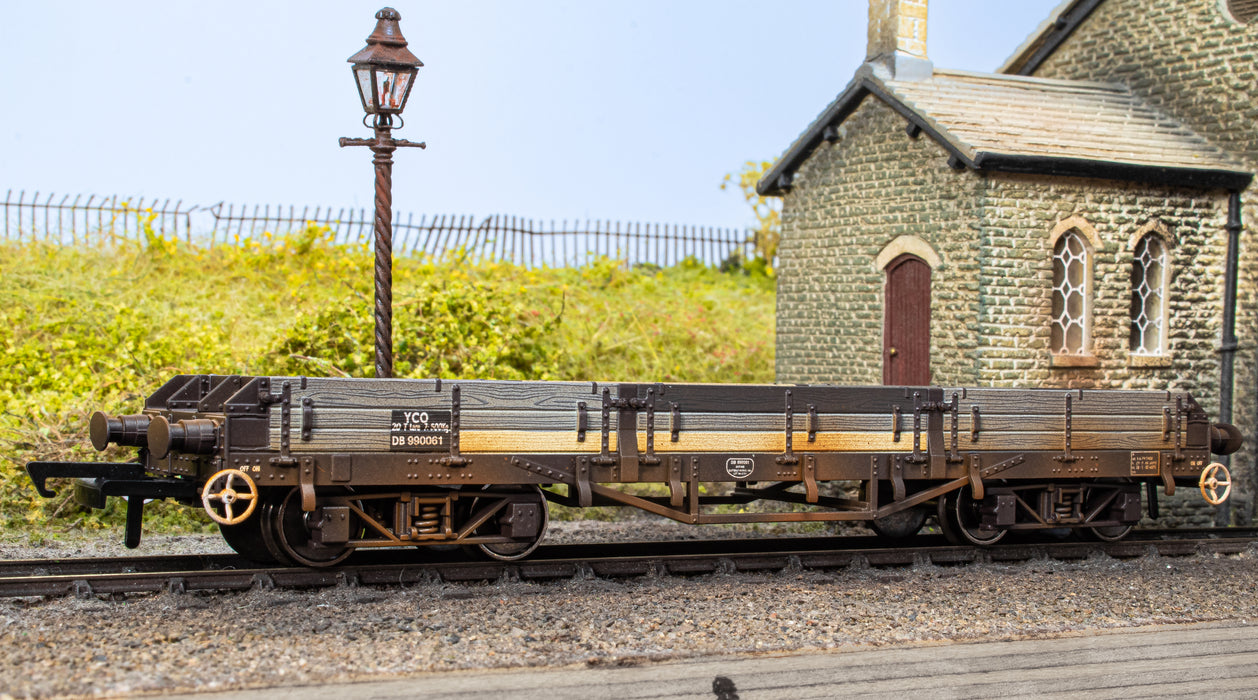 Oxford Rail Pilchard Wagon - BR Tops Weathered DB990061 1:76
