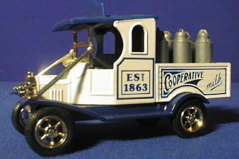 OXFORD DIECAST 014TG Milk Co-op Oxford Originals Non Scale Model 
