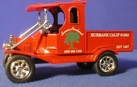 OXFORD DIECAST 085TGU Swaner Hardwood Oxford Originals Non Scale Model 