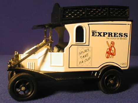 OXFORD DIECAST 100T Daily Express Vans Oxford Originals Non Scale Model 