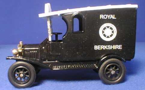 Oxford Diecast St John Ambulance