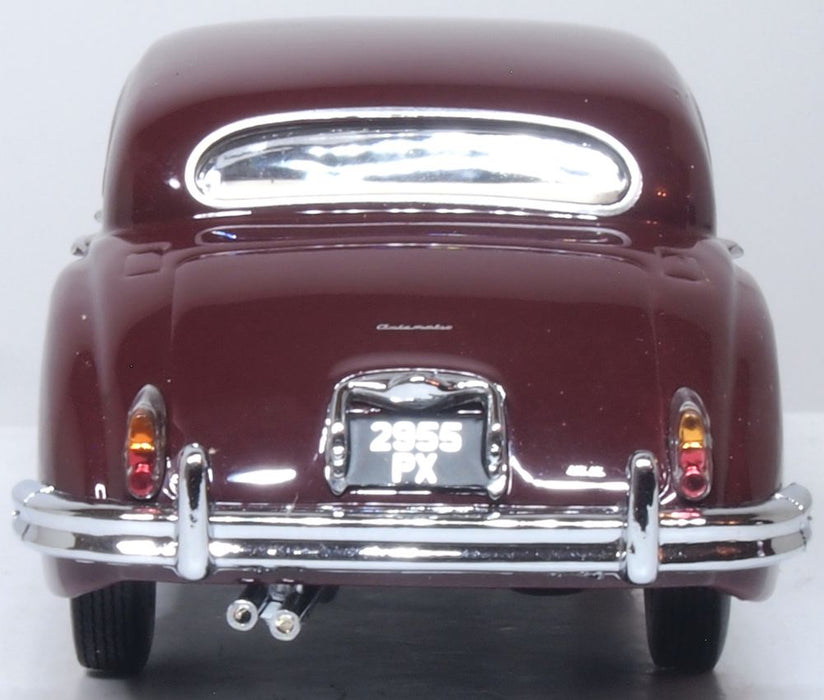Oxford Diecast Jaguar MKIX Imperial Maroon