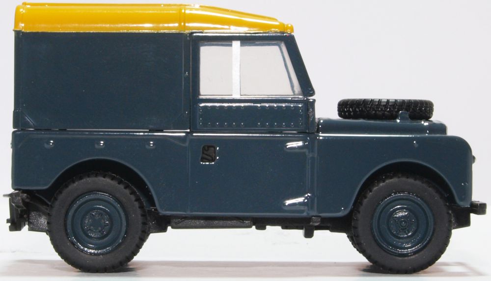 Oxford Diecast Land Rover Series I 88 Hard Top Raf 43LAN188021