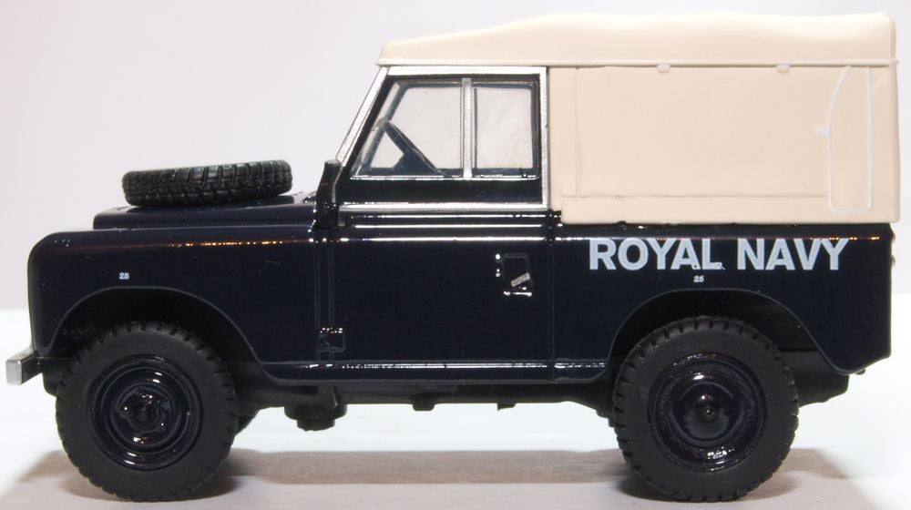 Oxford Diecast Land Rover Series III SWB Canvas Royal Navy 43LR3S004