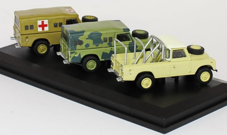 Cararama Land Rover 3 piece Set - 1:72 Scale