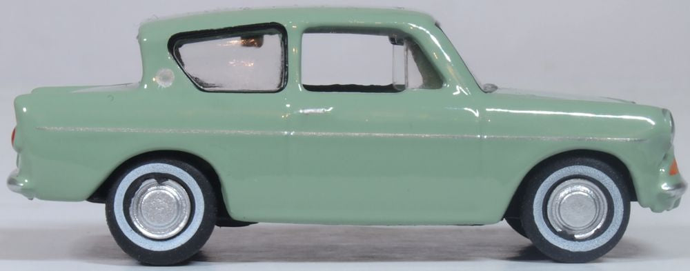 Oxford Diecast Ford Anglia Spruce Green