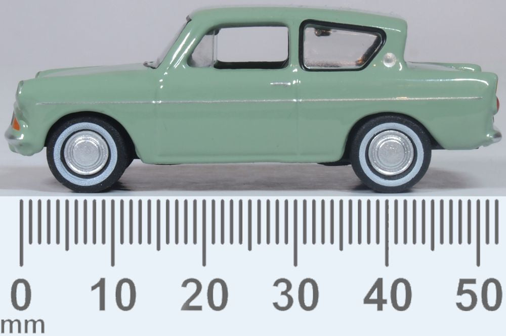 Oxford Diecast Ford Anglia Spruce Green