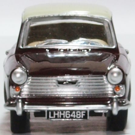 Oxford Diecast Austin A40 MKII Maroon Black  & Snowberry White 76AA007