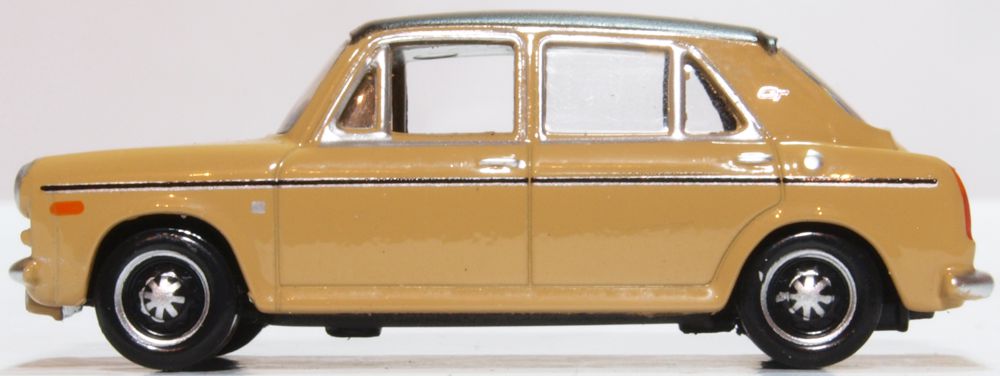 Oxford Diecast Austin 1300 Harvest Gold 76AUS006