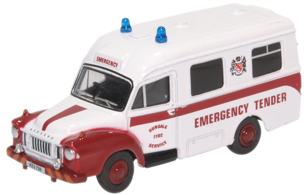 Oxford Diecast Bedford J1 Ambulance Dundalk Fire Service 76BED007