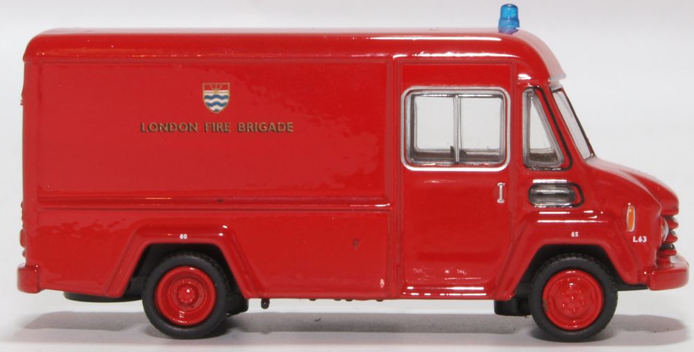 Oxford Diecast Commer Walk Thru London Fire Brigade 76CWT003