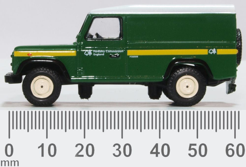 Oxford Diecast Forestry Commission Land Rover Defender 1:76 76DEF017