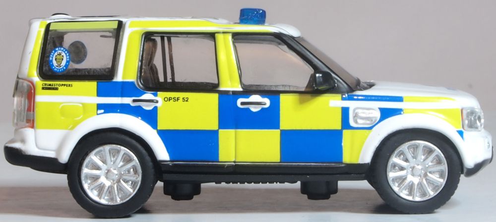 Oxford Diecast West Midlands Police Land Rover Discovery 4