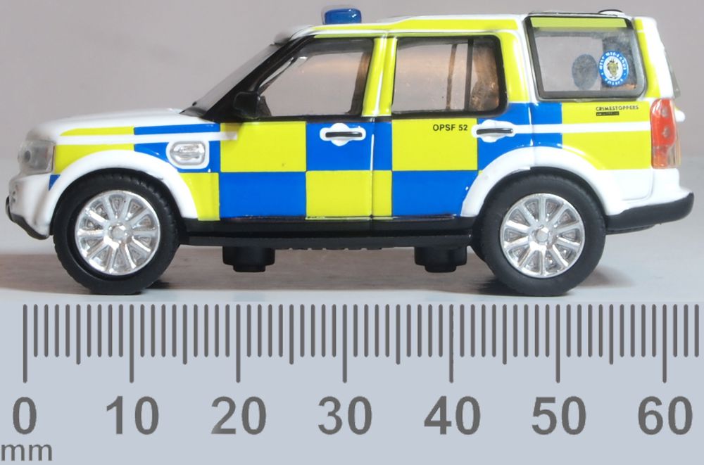 Oxford Diecast West Midlands Police Land Rover Discovery 4