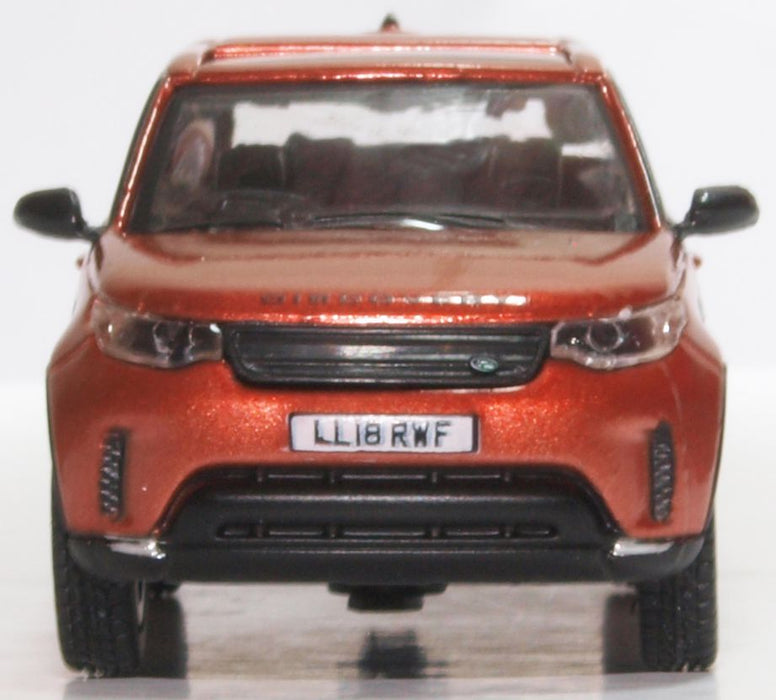Oxford Diecast Namib Orange Land Rover Discovery 5 76DIS5004