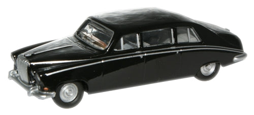 Oxford Diecast Black  Daimler DS420 Limo - 1:76 Scale 76DS006