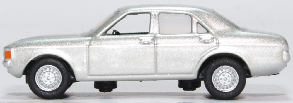 Oxford Diecast Ford Consul Granada Astro Silver 76FC005