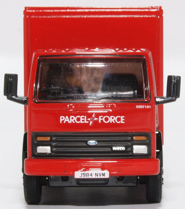Oxford Diecast Ford Cargo Box Van Parcelforce 76FCG005