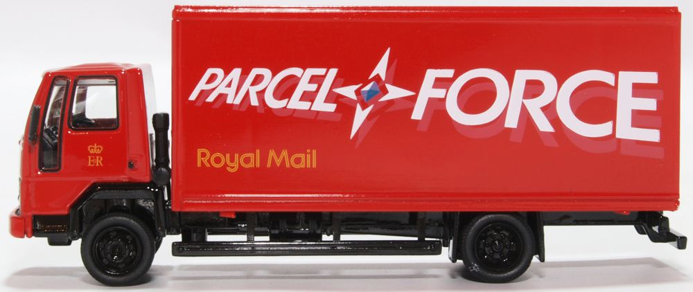 Oxford Diecast Ford Cargo Box Van Parcelforce 76FCG005
