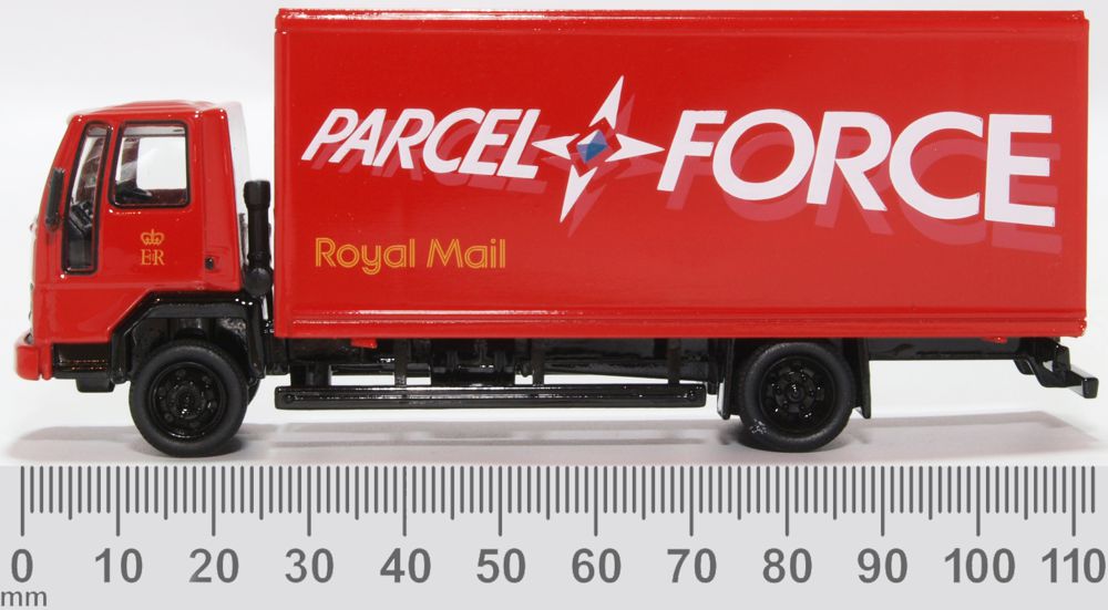 Oxford Diecast Ford Cargo Box Van Parcelforce 76FCG005