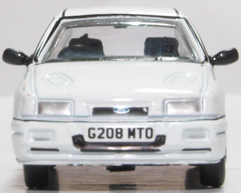 Oxford Diecast Ford Sierra Sapphire Diamond White 76FS005