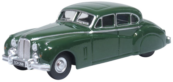 Model of the Jaguar MkVII Racing Green by Oxford at 1:76
