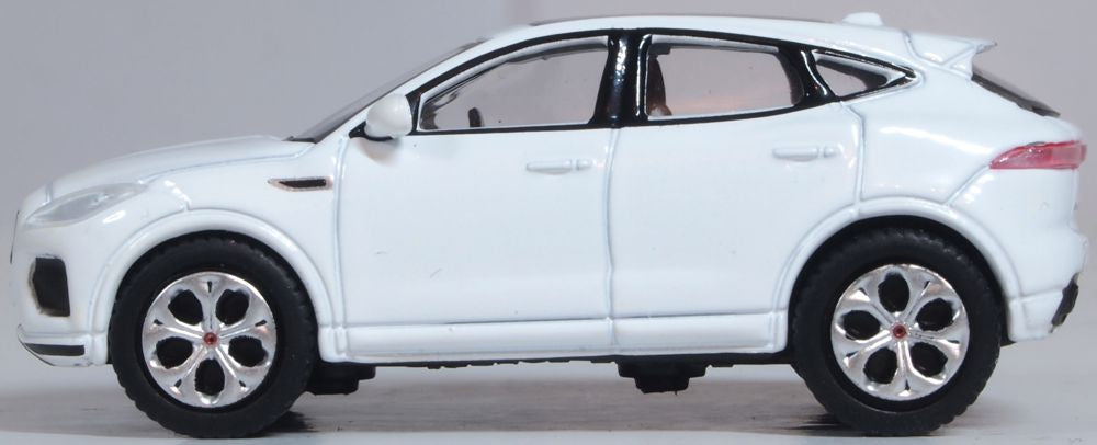 Oxford Diecast Fuji White Jaguar E Pace 76JEP002