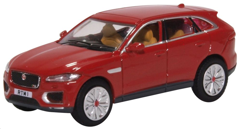 Oxford Diecast Jaguar F Pace Italian Racing Red 1:76 76JFP003