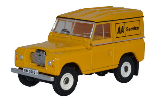 Oxford Diecast Land Rover Series III Hard Top AA 76LR3S002