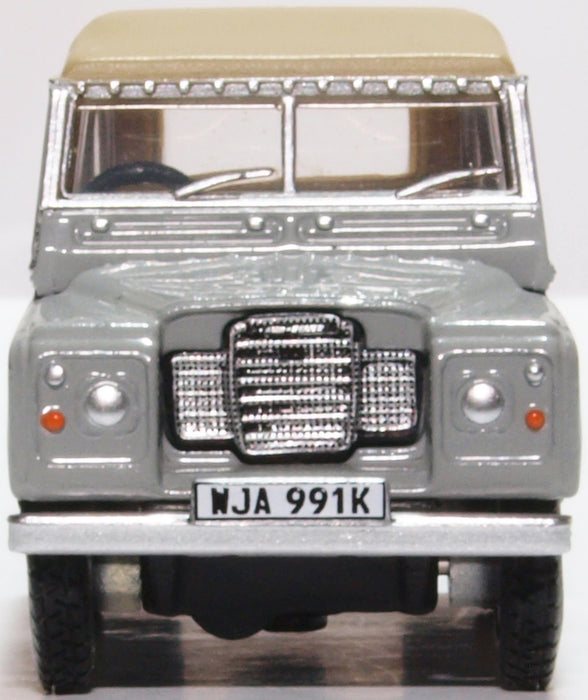 Oxford Diecast Land Rover Series III Canvas Mid Grey 76LR3S003