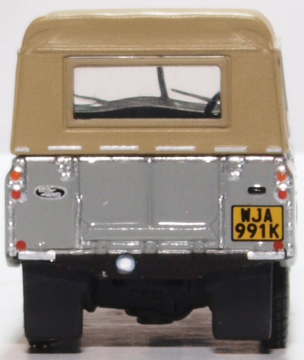 Oxford Diecast Land Rover Series III Canvas Mid Grey 76LR3S003