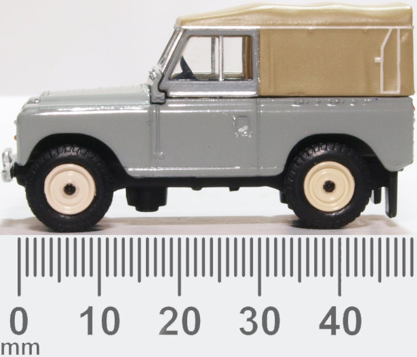 Oxford Diecast Land Rover Series III Canvas Mid Grey 76LR3S003
