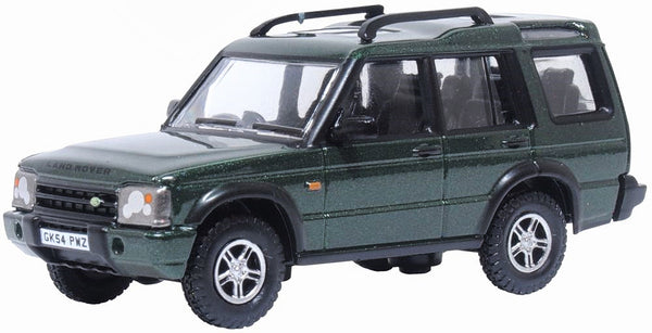 Model of the Land Rover Discovery 2 Metallic Epsom Green by Oxford