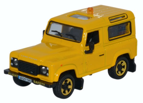 Oxford Diecast Land Rover Defender 90 RAF Flight Safety 76LRDF005