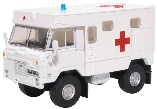 Oxford Diecast Land Rover FC Ambulance 24 Field Ambulance, Bosnia 76LRFCA003