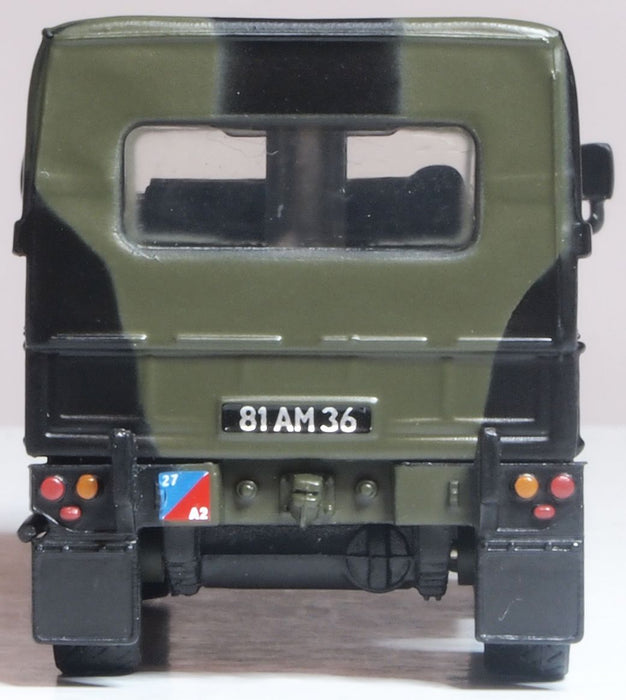 Oxford Diecast No 27 Squadron RAF Leuchars Land Rover FC GS