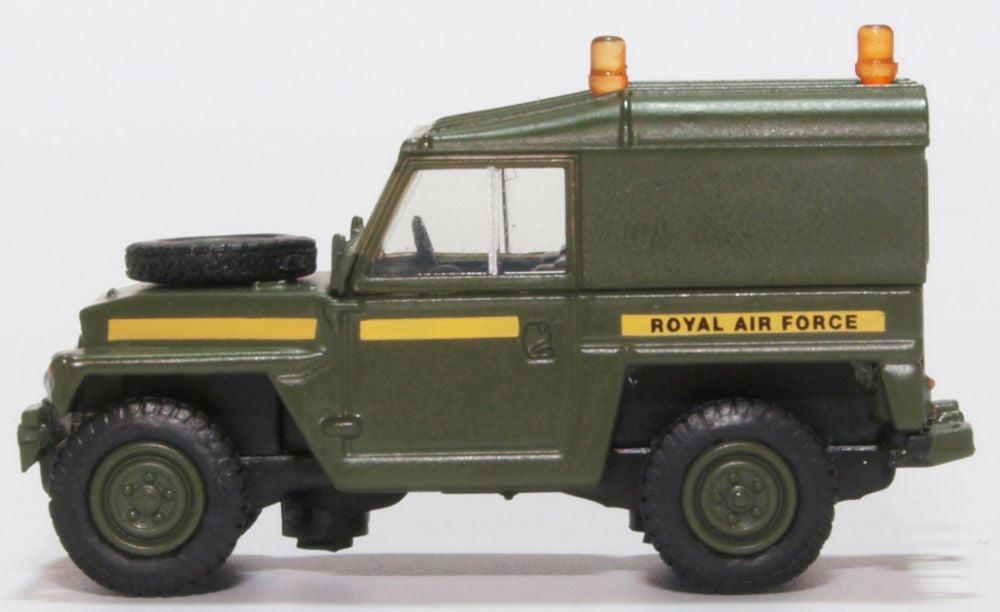 Oxford Diecast Land Rover Lightweight RAF 1:76 76LRL005