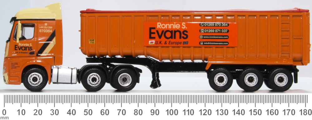 Oxford Diecast Mercedes Actros SSC Tipper Ronnie S Evans 76MB008