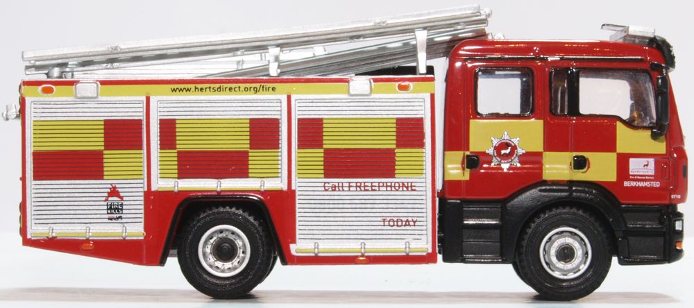 Oxford Diecast MAN Pump Ladder Hertfordshire Fire & Rescue 76MFE005