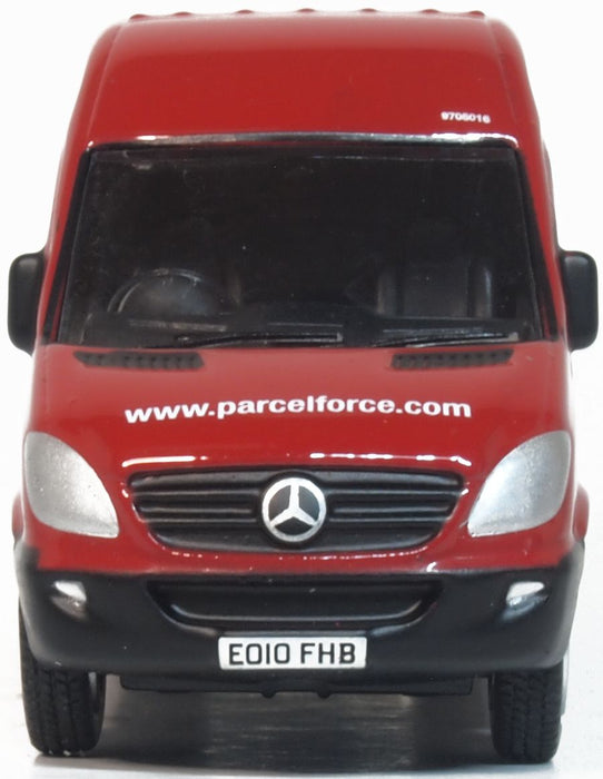 Parcelforce Trailer Model of the Parcelforce Mercedes Sprinter by Oxford at 1:76 scale ...