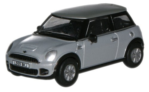 Oxford Diecast Pure Silver Mini (New) - 1:76 Scale