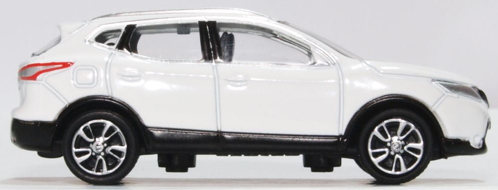 Oxford Diecast Nissan Qashqai J11 Storm White 1:76 76NQ2001